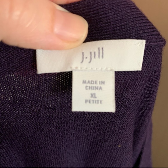 Purple 3-Button V-Neck Cardigan, Perfect Condition, XL Petite - Picture 3 of 6